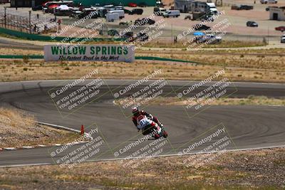 media/Apr-19-2025-AHRMA (Sat) [[3d98ca3309]]/Race/Group 2/Turn 4/